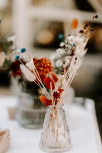 Création de fleurs séchées pour mariage
