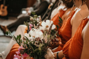 Un mariage coloré et joyeux en Angleterre